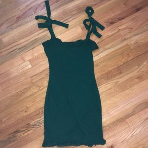 pretty little thing forest green dress